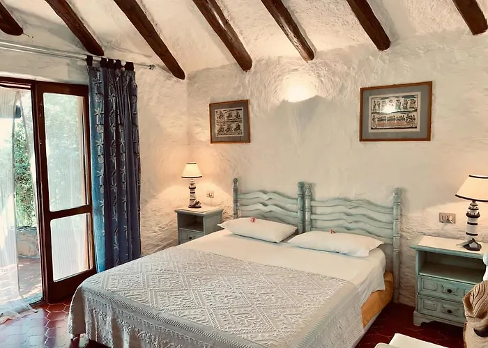Eleni Room